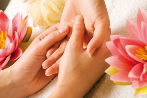 hand reflexology massage